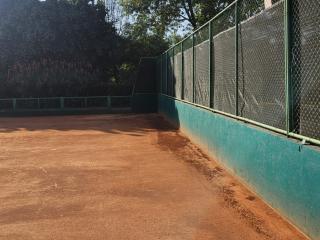 Estadio de Tenis Grand: Espacio Deportivo de Alto Nivel