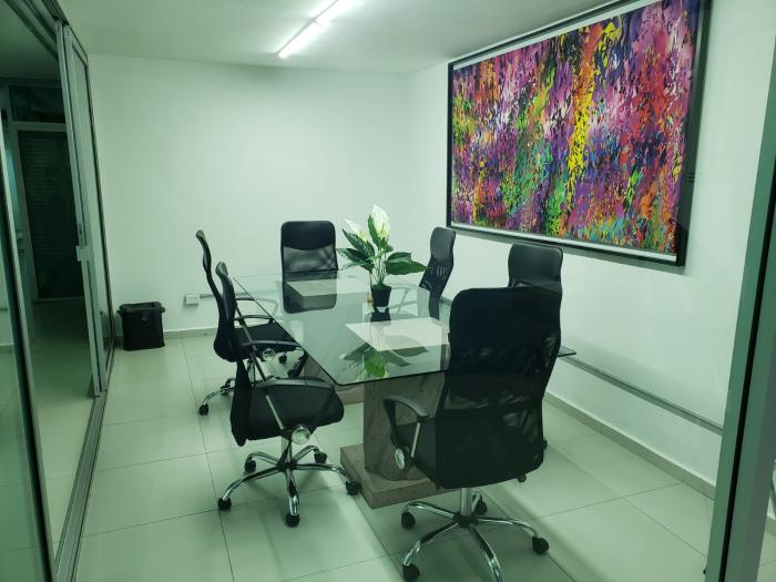 Renta de Oficina en Taxqueña Spot.6 de 13.59m2. 